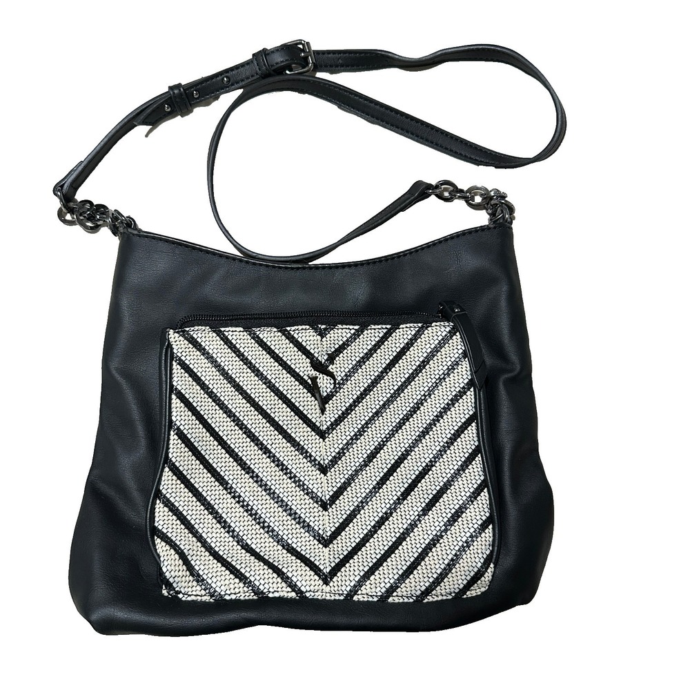 Simply Vera Vera Wang Black Chevron Crossbody Bag Faux Leather Gunmetal Chain